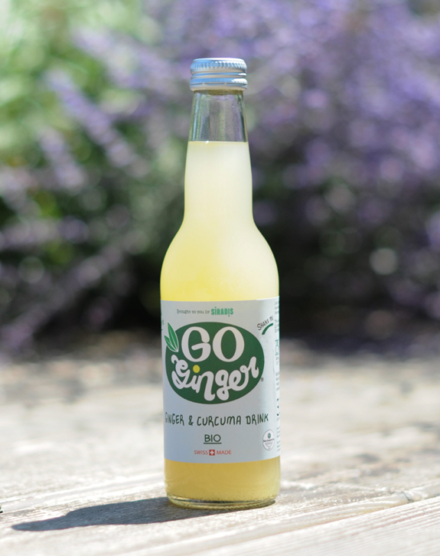 GoGinger - Boisson bio au gingembre et curcuma, bouteille en verre 33cl.